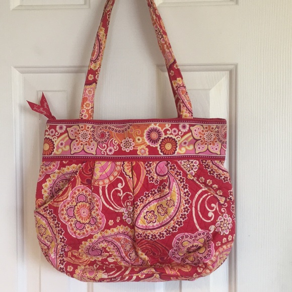Vera Bradley Large Raspberry Fizz Rtd Shoulder Bag - Picture 1 of 8